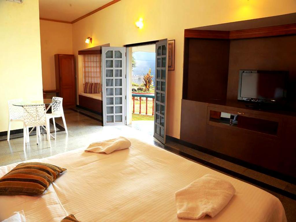 Mascot Beach Resort Kannur Room photo