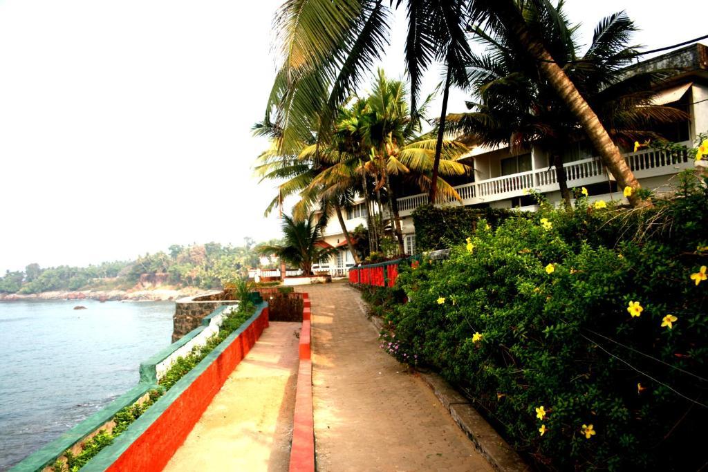 Mascot Beach Resort Kannur Room photo