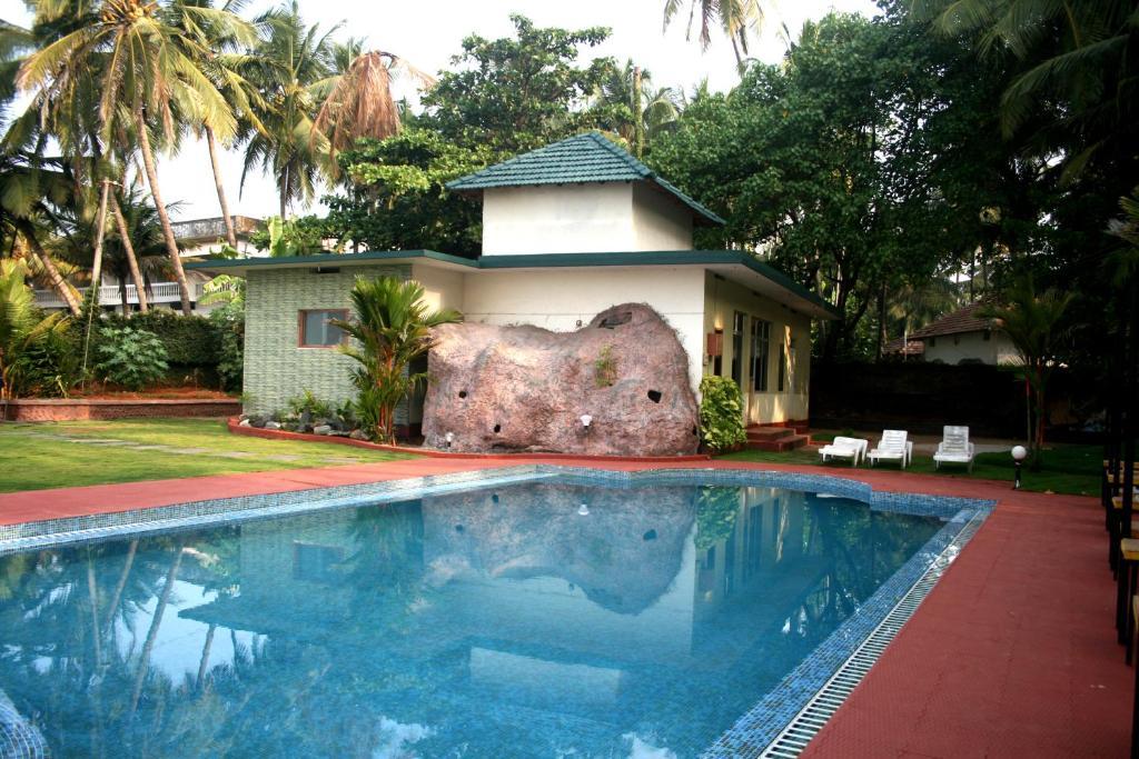 Mascot Beach Resort Kannur Exterior photo